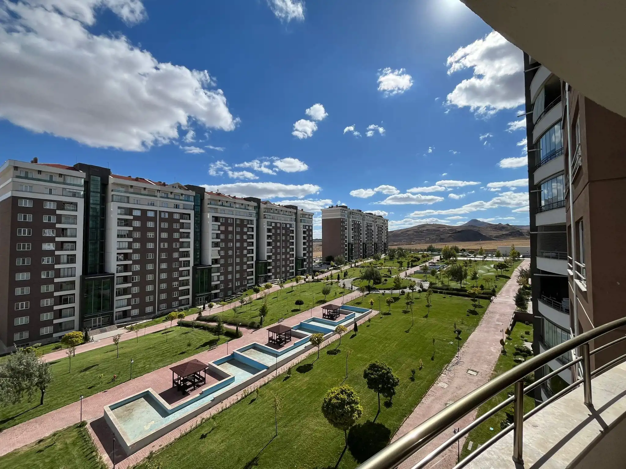 KONYA SELÇUKLU GÖZTEPE KONUTLARI 3+1 SATILIK DAİRE!!