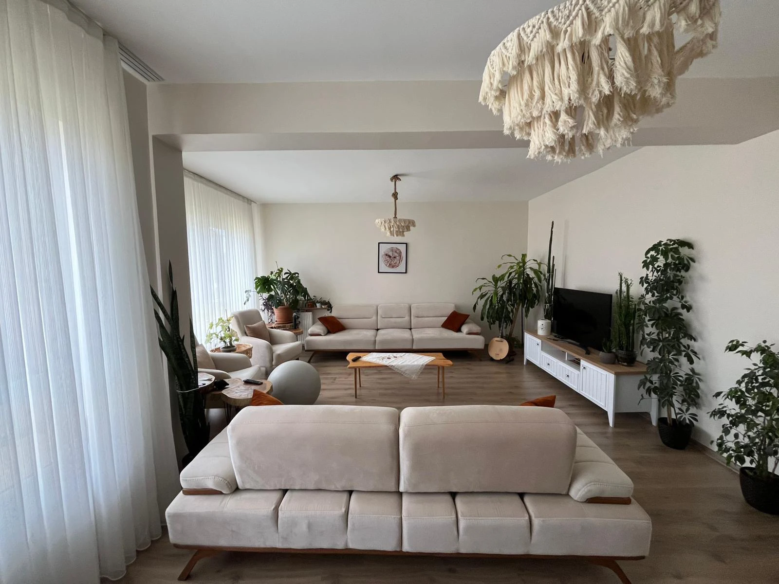 KONYA SELÇUKLU GÖZTEPE KONUTLARI 3+1 SATILIK DAİRE!!