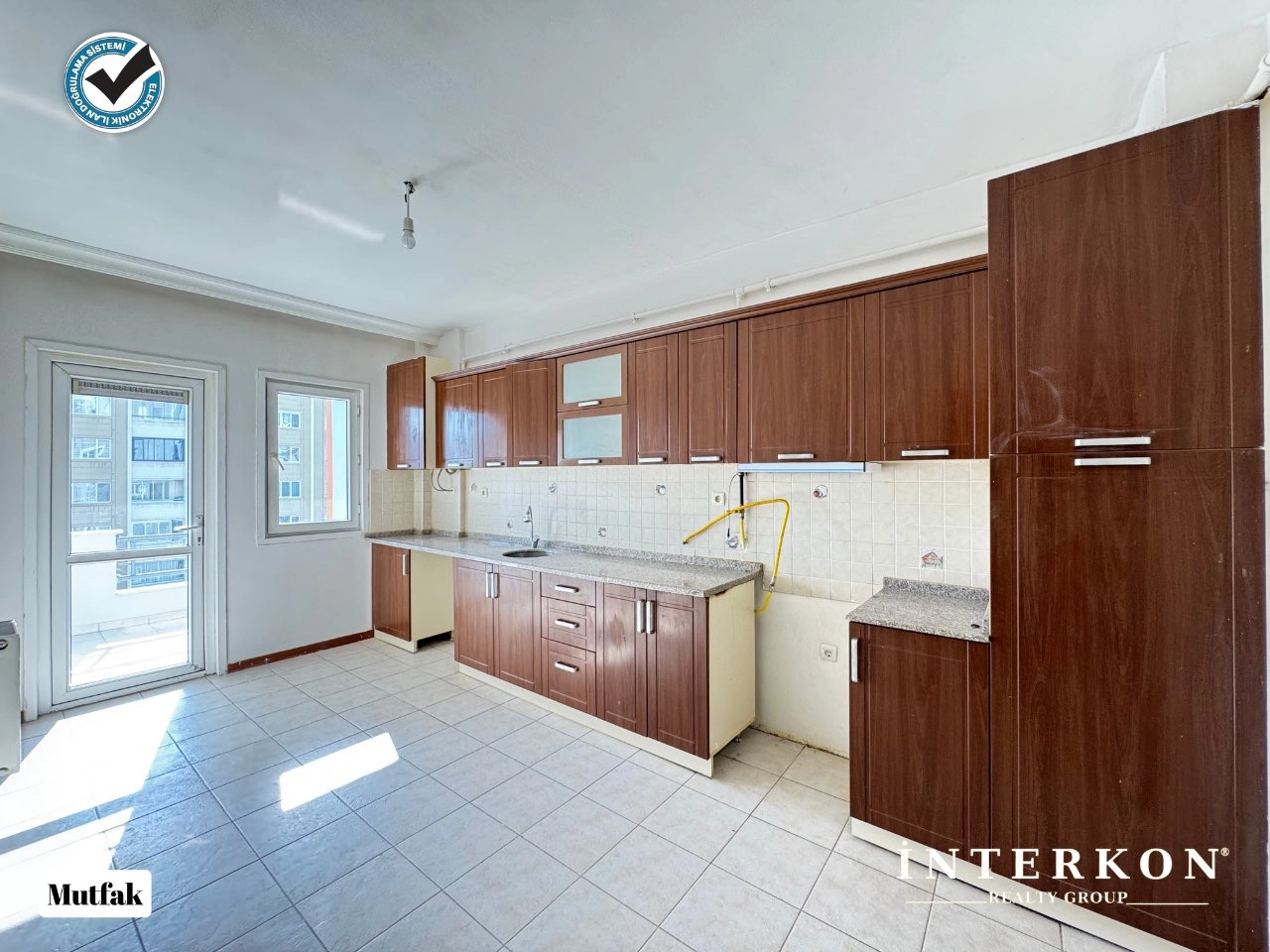 KONYA SELÇUKLU YAZIR MAHALLESİ 3+1 KİRALIK DAİRE (MENEKŞE KONUTLARI)!!!