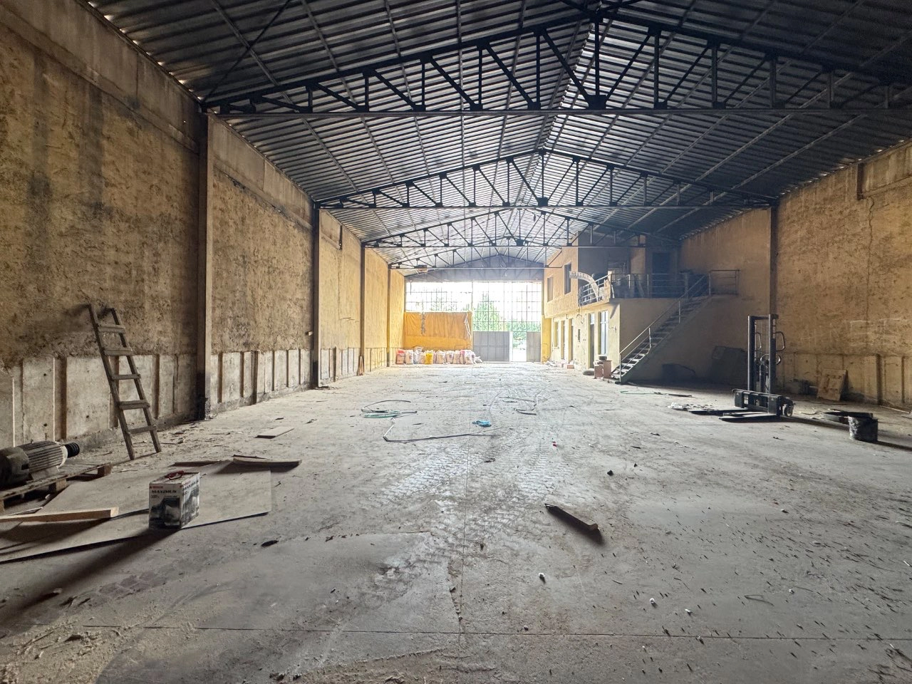 BUHARA MAHALLESİ 400 m2 KİRALIK DÜKKAN!!!