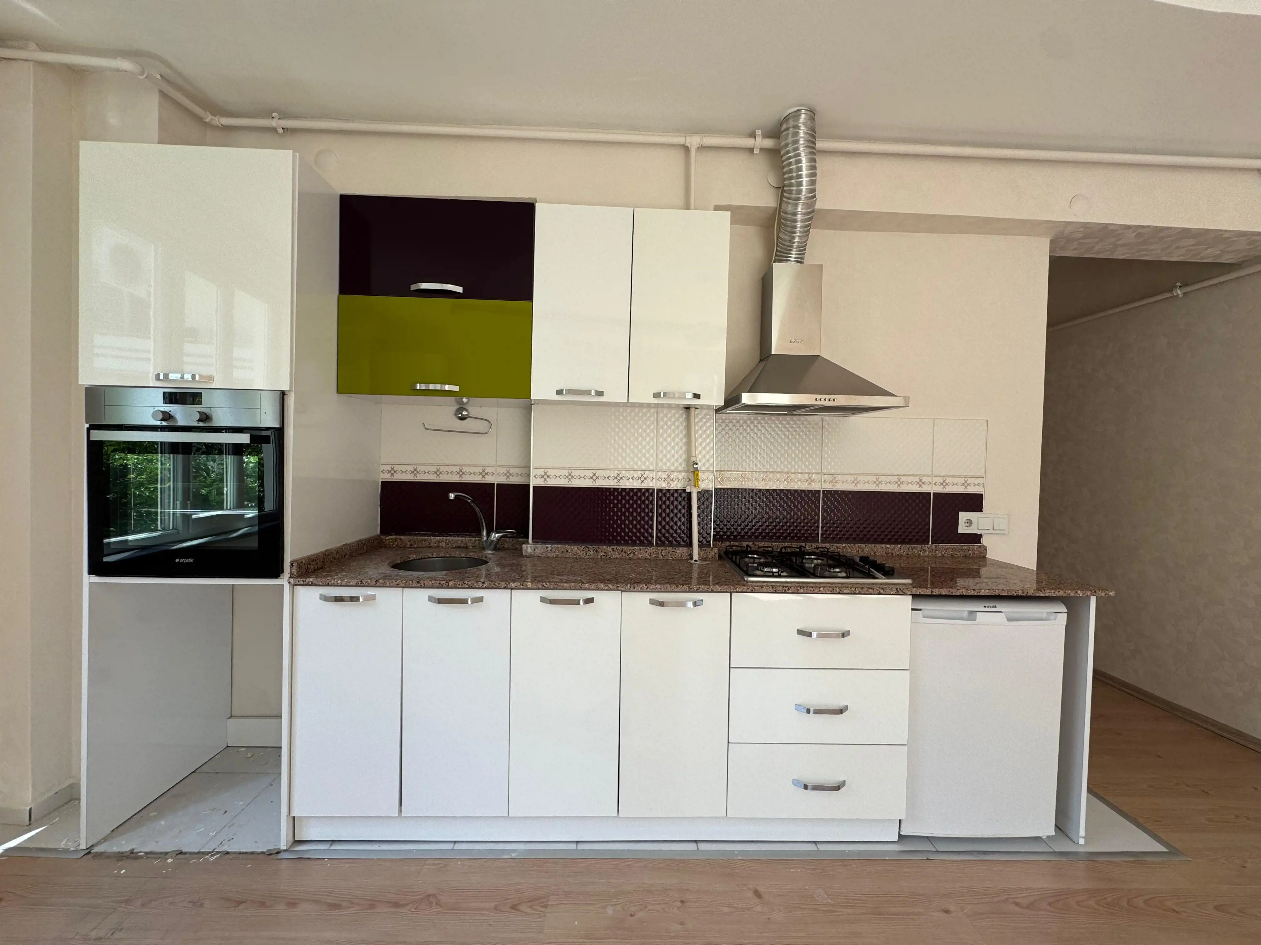 KONYA SELÇUKLU İHSANİYE MAHALLESİ GOLD PARK SİTESİ 1+1 SATILIK DAİRE!