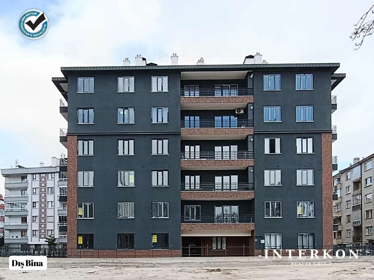 KONYA KARATAY KALENDERHANE MAHALLESİ 2+1 KİRALIK OFİS!