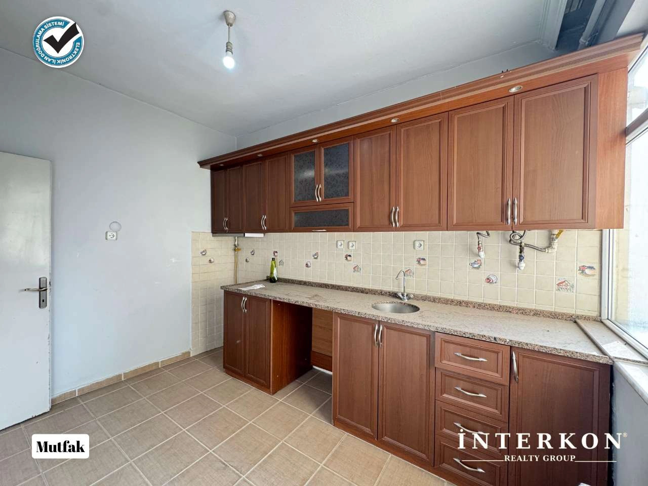 KONYA SELÇUKLU NALÇACI CADDESİNDE 2+1 KİRALIK DAİRE!