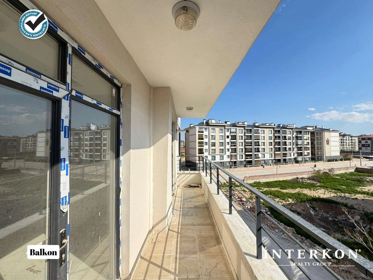 KONYA KARATAY FATİH POLİS KARAKOLU KARŞISI 2+1 SATILIK DAİRE!