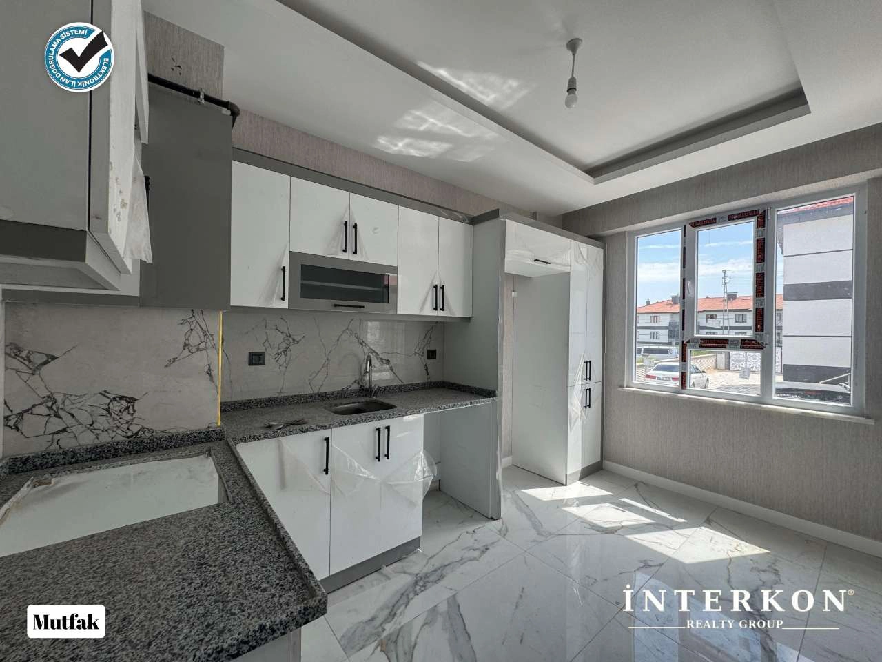 KONYA KARATAY ÇATALHÜYÜK MAHALLESİ 2+1 SIFIR KİRALIK DAİRE! 