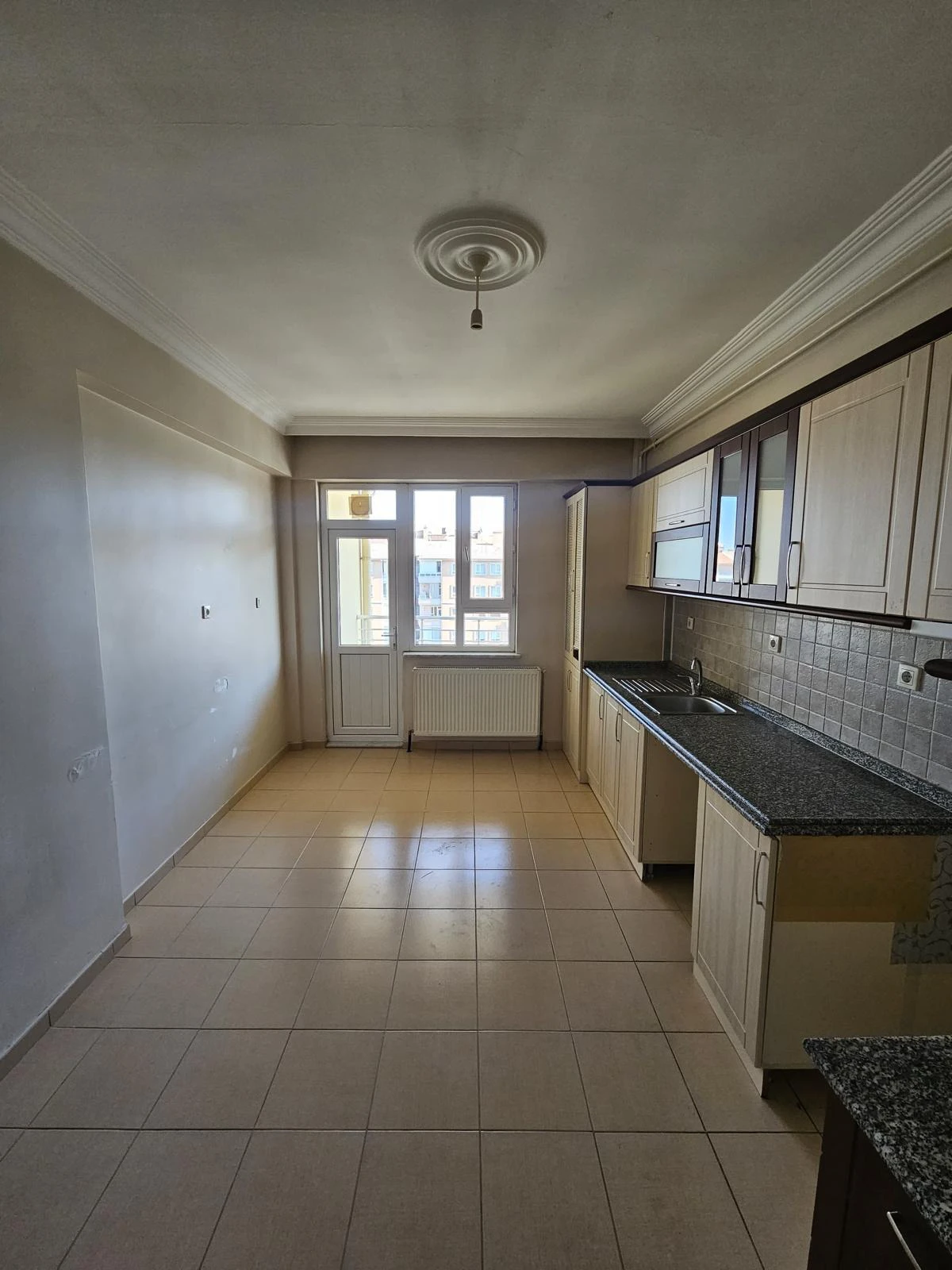KONYA KARATAY AKSARNIÇ SİTESİ 3+1 KİRALIK DAİRE!