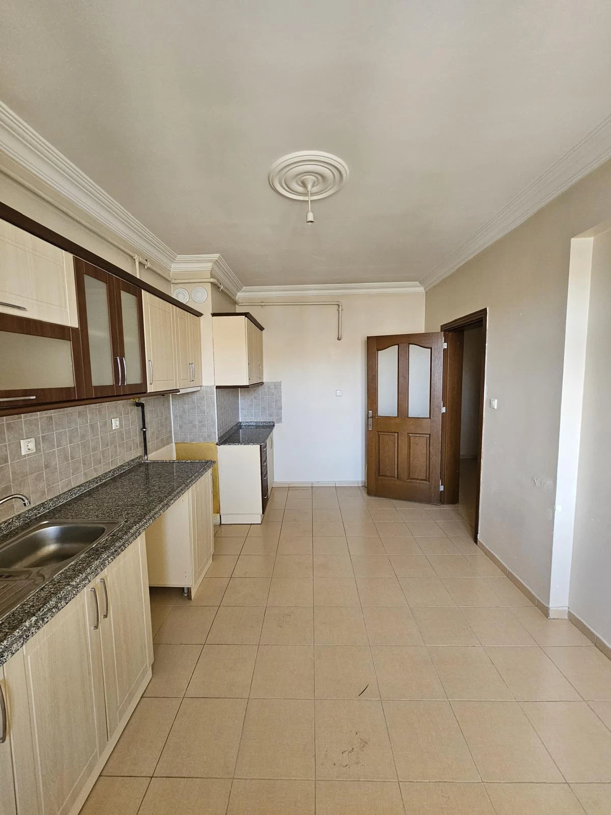 KONYA KARATAY AKSARNIÇ SİTESİ 3+1 KİRALIK DAİRE!