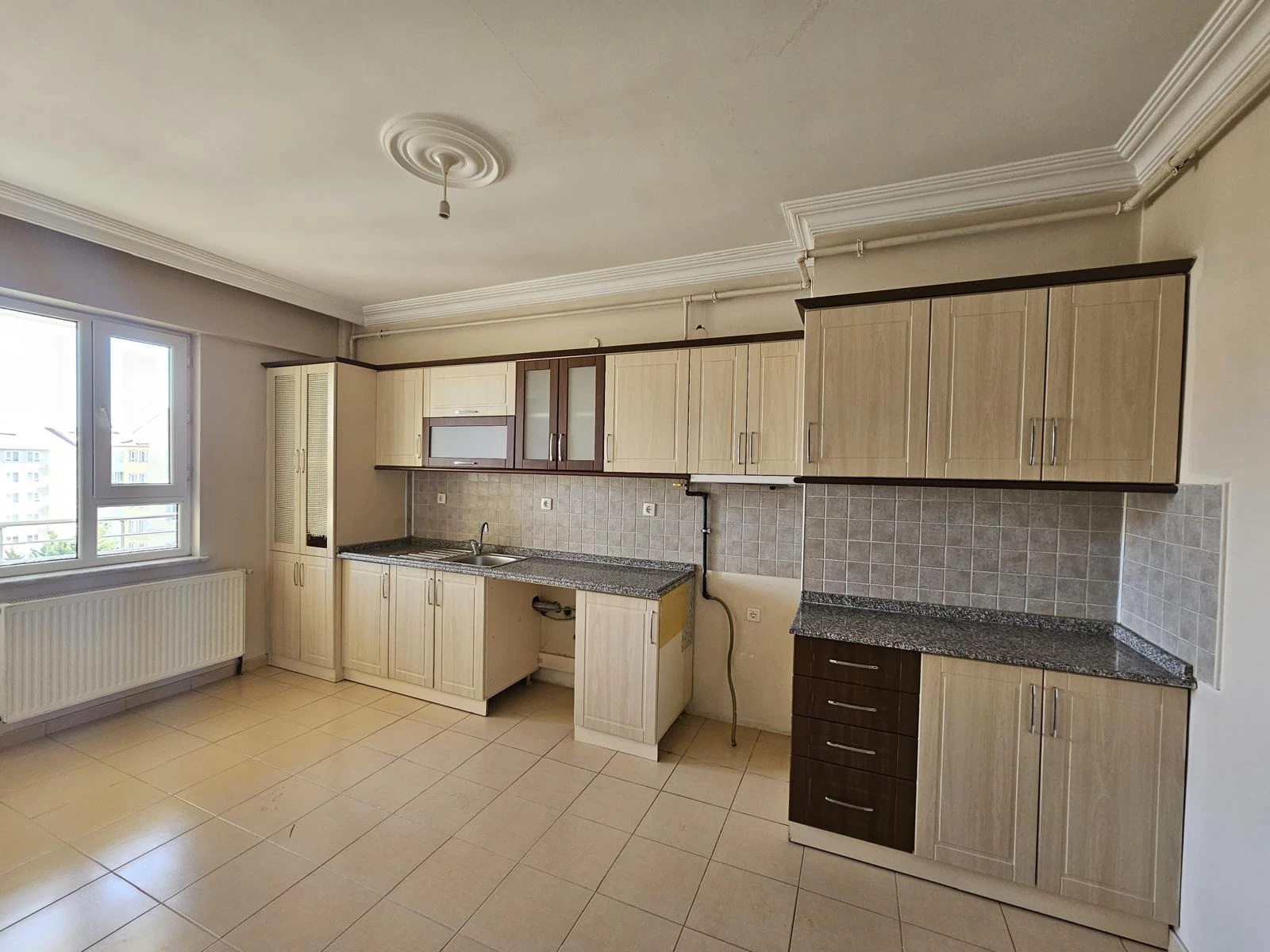 KONYA KARATAY AKSARNIÇ SİTESİ 3+1 KİRALIK DAİRE!