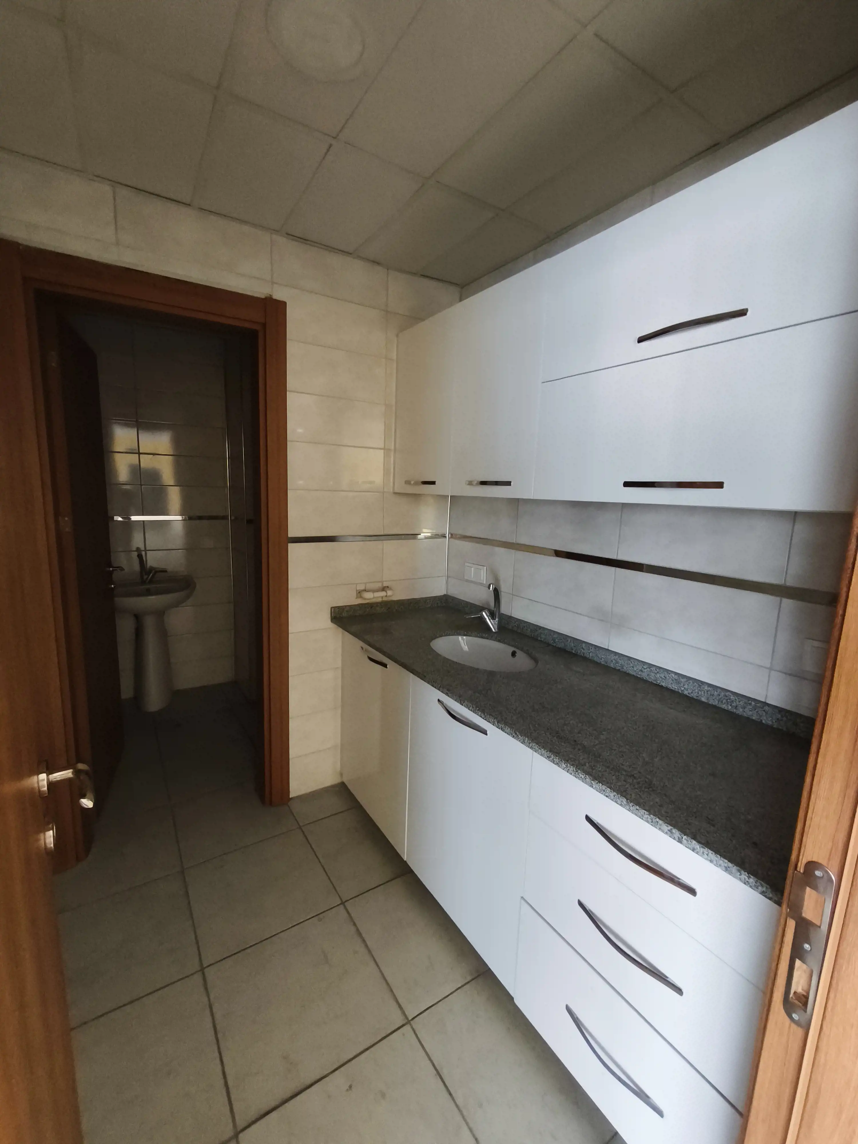KONYA KARATAY GÜLİSTAN İŞ MERKEZİ 130 M2 KİRALIK OFİS!