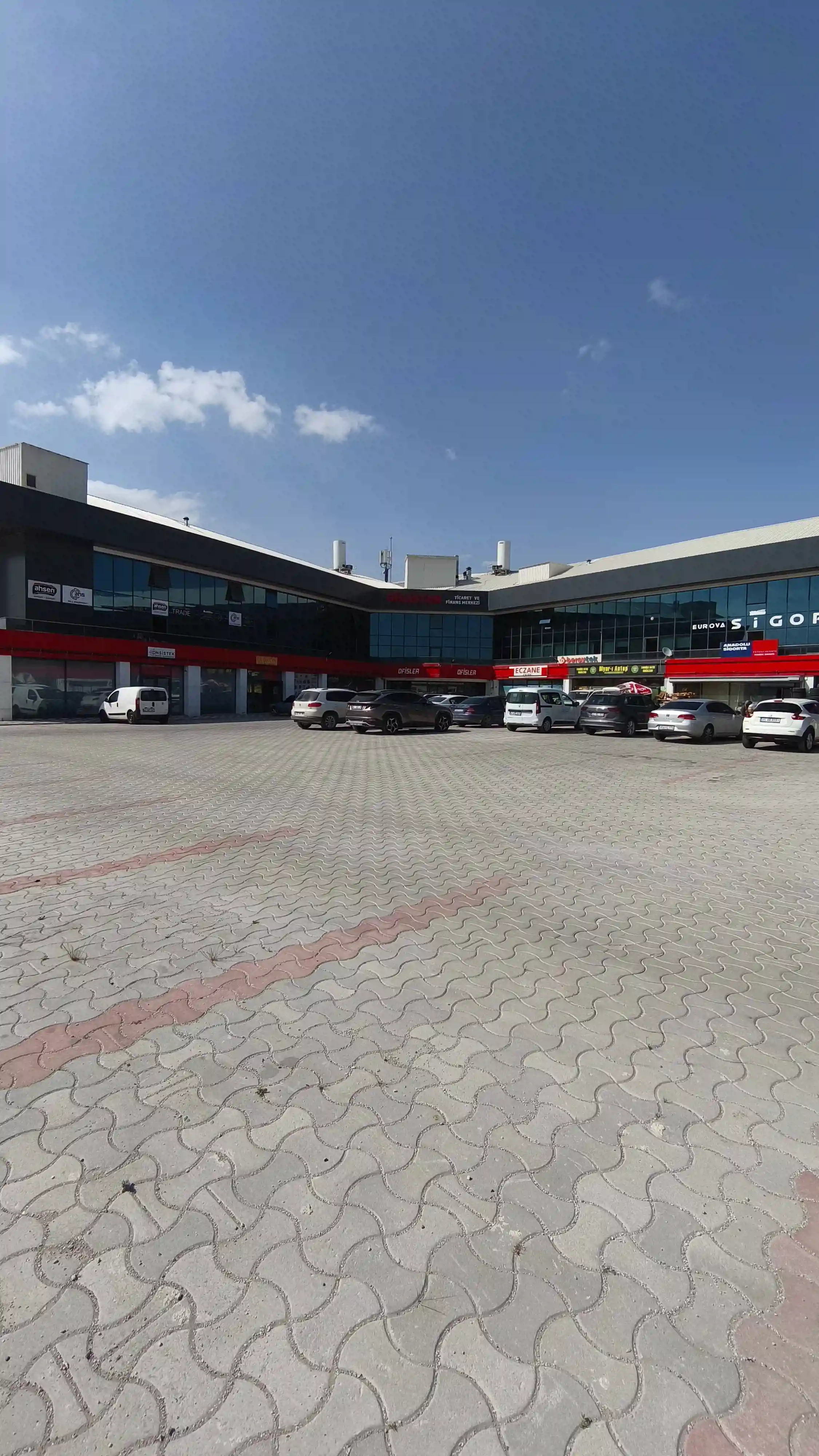 KONYA KARATAY GÜLİSTAN İŞ MERKEZİ 130 M2 KİRALIK OFİS!
