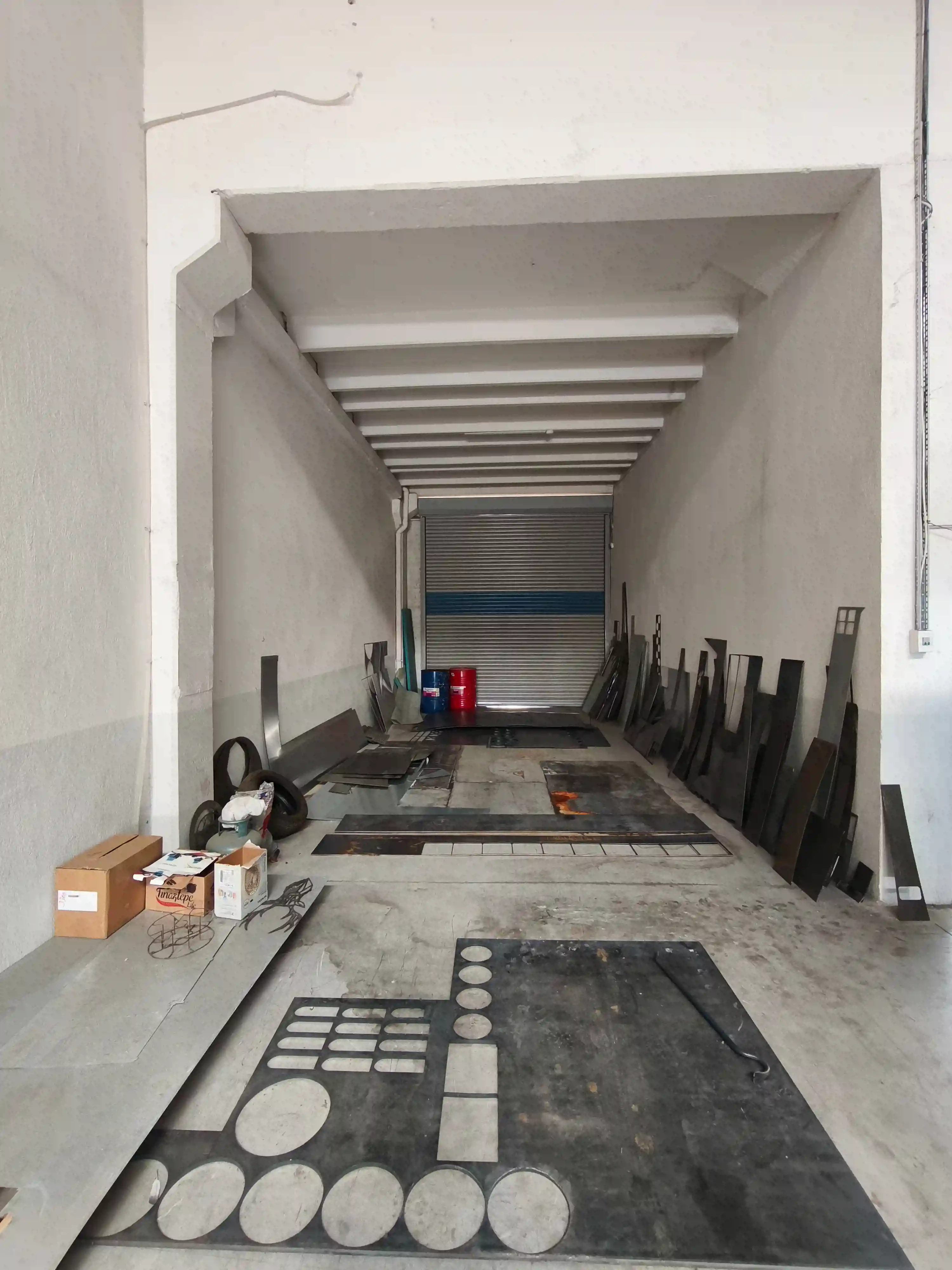 KONYA ASLIM SANAYİ SİTESİNDE 300 M2 DEVREN SATILIK İŞYERİ!