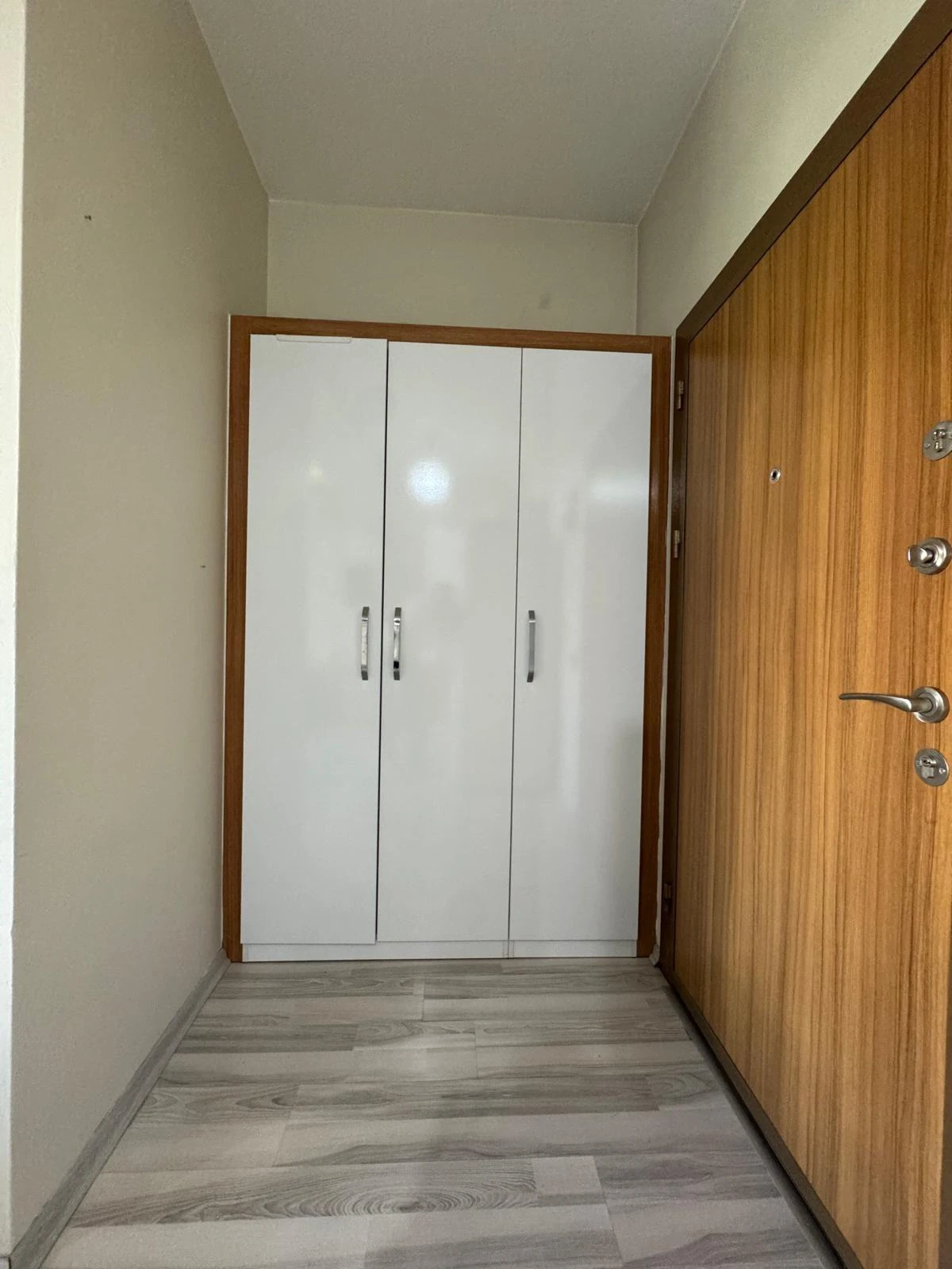 KONYA KARATAY AKABE MAHALLESİ UFUK SİTESİ EŞYALI KİRALIK DAİRE!