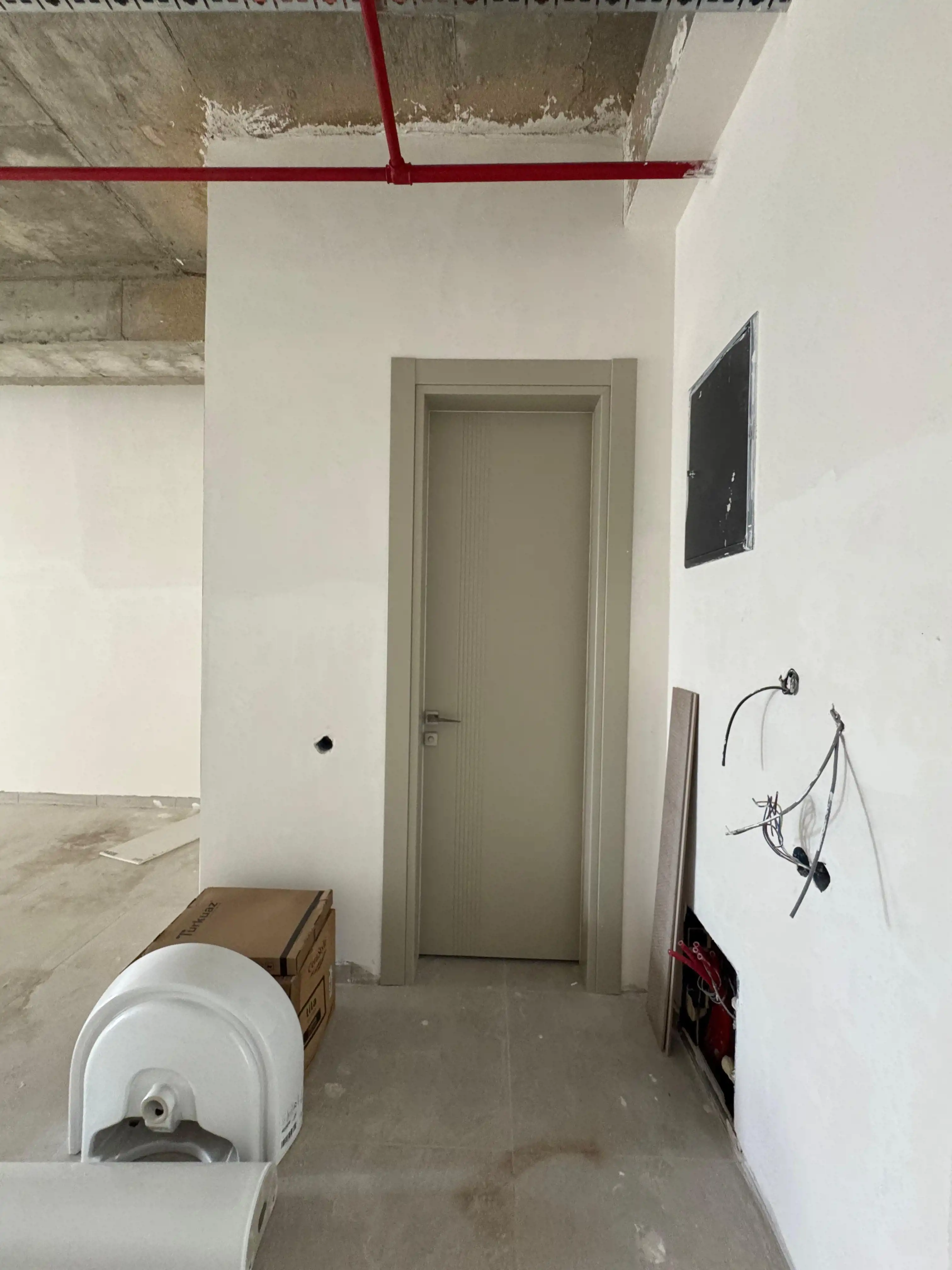 KONYA KARATAY İSTİKLAL MAHALLESİ CADDE PRİME DA SATILIK OFİS!