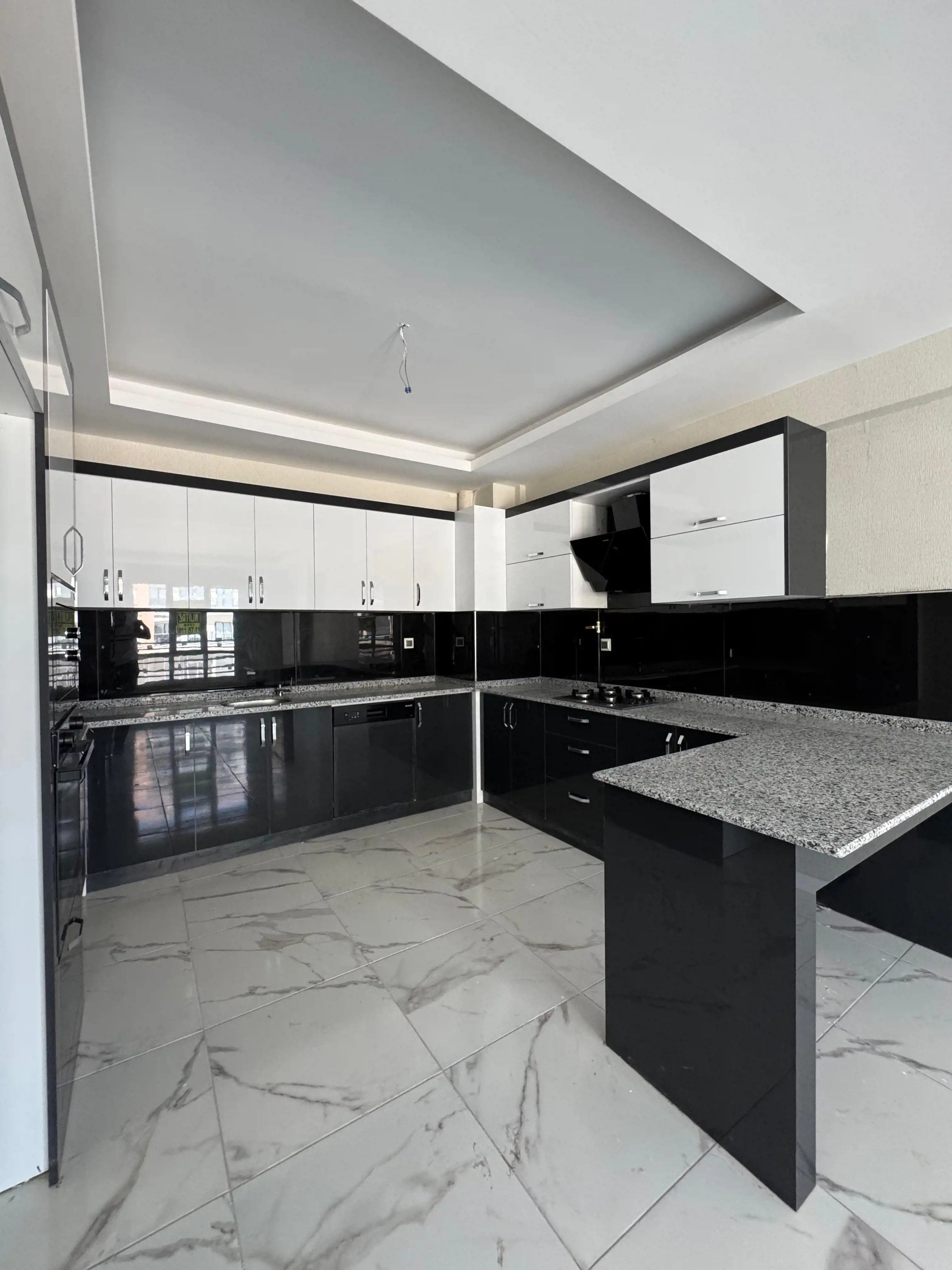 KONYA KARATAY AKABE MAHALLESİ 5+1 SATILIK DAİRE!