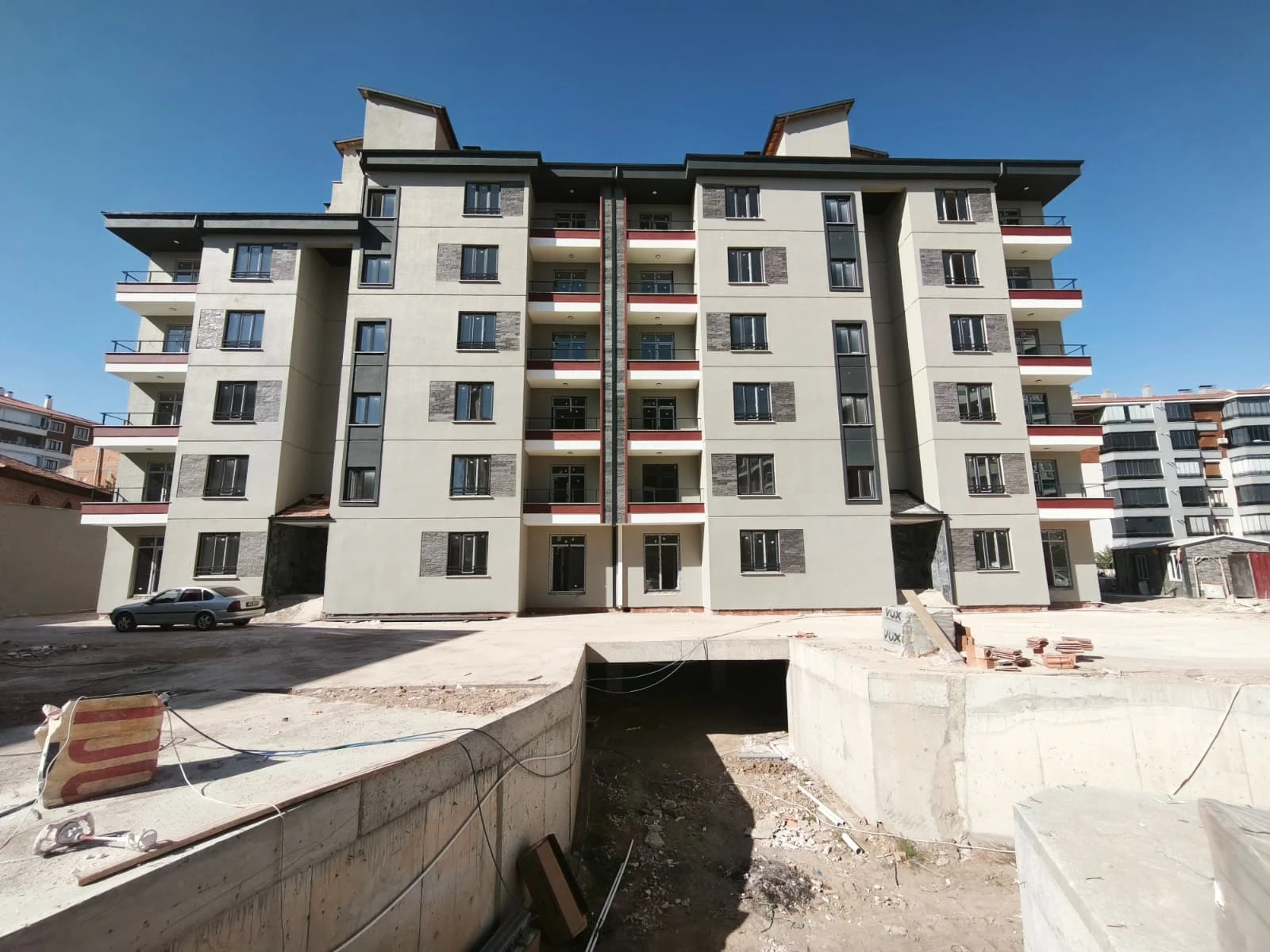 KONYA KARATAY ARAPLAR MAHALLESİ 3,5+1 SATILIK DAİRE!