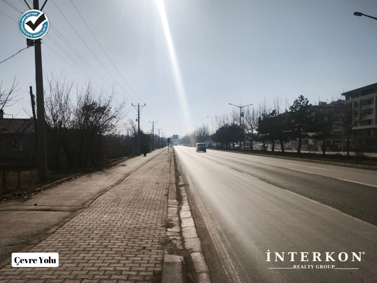 İSTİKLAL MAHALLESİNDE 40 M2  SATILIK DÜKKAN!