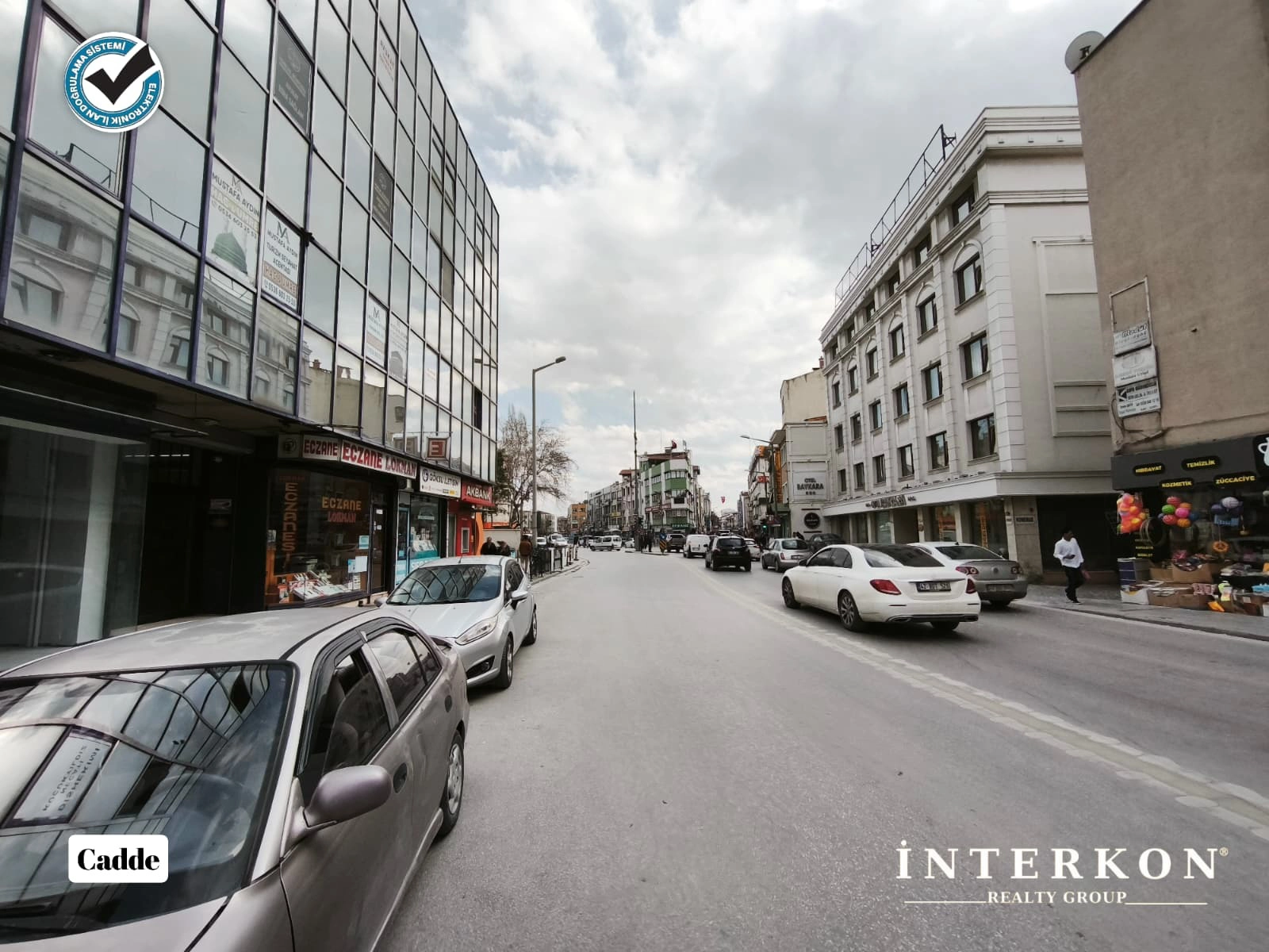 MERAMLI İŞ MERKEZİ 40 M2 2 ADET SATILIK DÜKKAN!