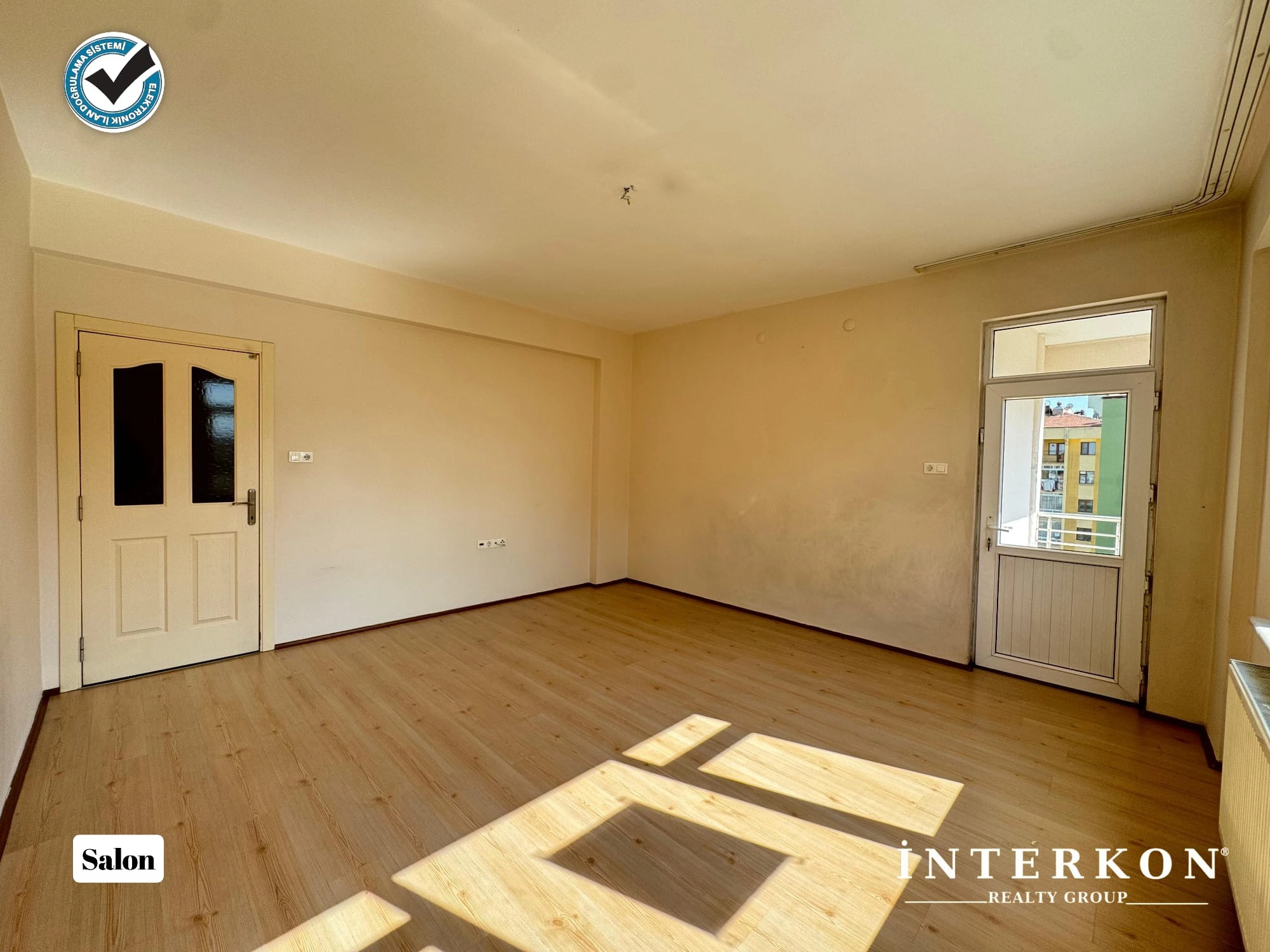 HACIVEYİSZADE MAHALLESİ 3+1 SATILIK DAİRE!