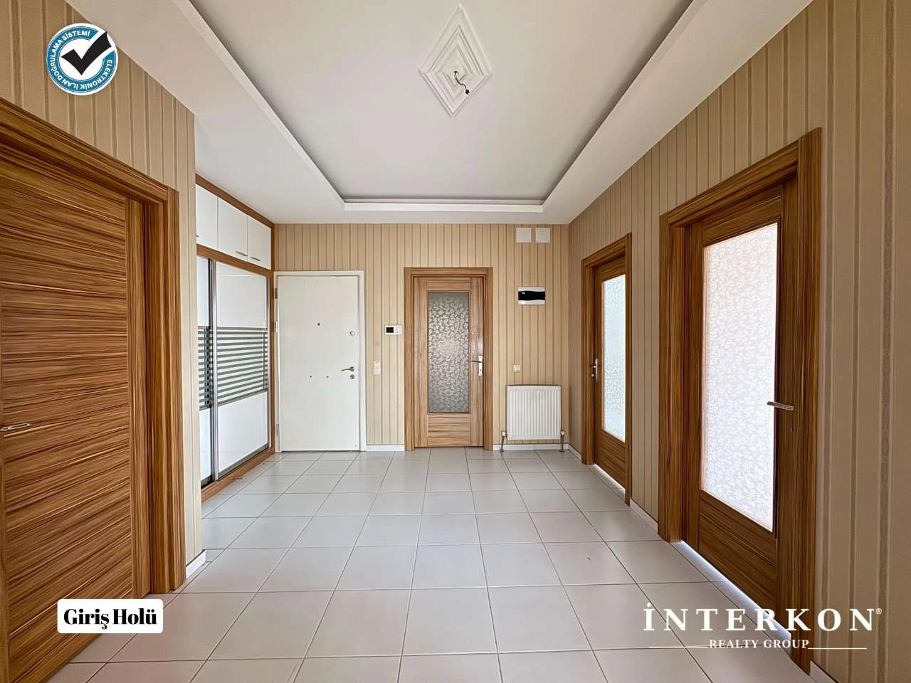 ENN TEPE AVM ARKASI 4+1 SATILIK GENİŞ DAİRE!