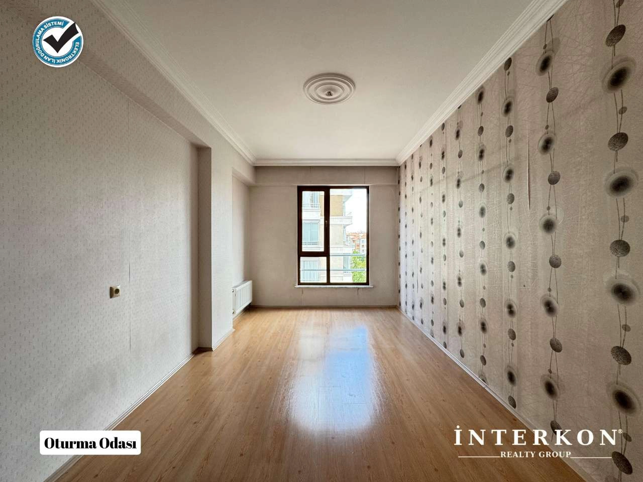 ENN TEPE AVM ARKASI 4+1 SATILIK GENİŞ DAİRE!