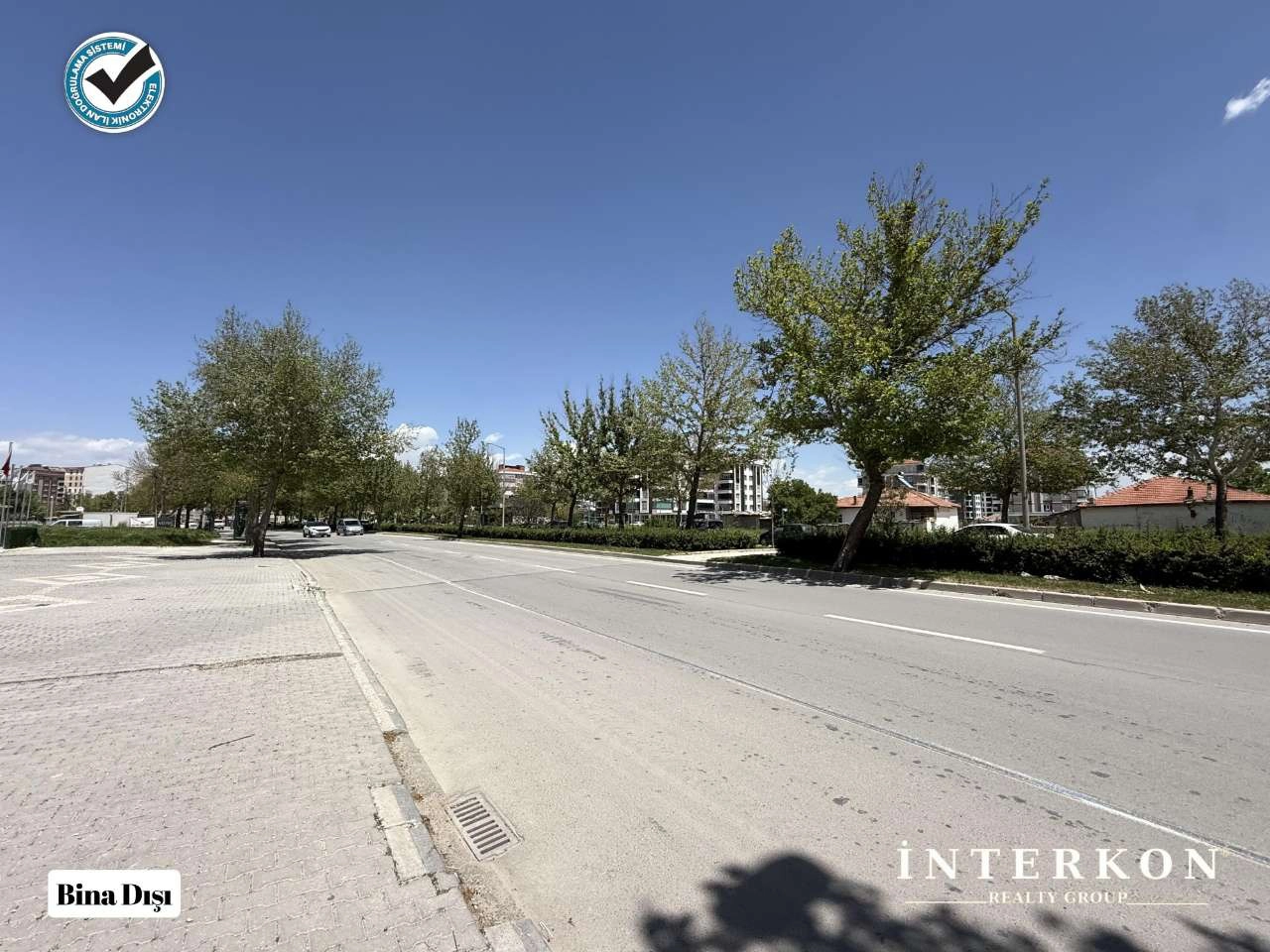 FETİH CADDESİ ÜZERİ ANA CADDE CEPHELİ MERKEZİ KONUMDA 2+1 ARA KAT SATILIK DAİRE!