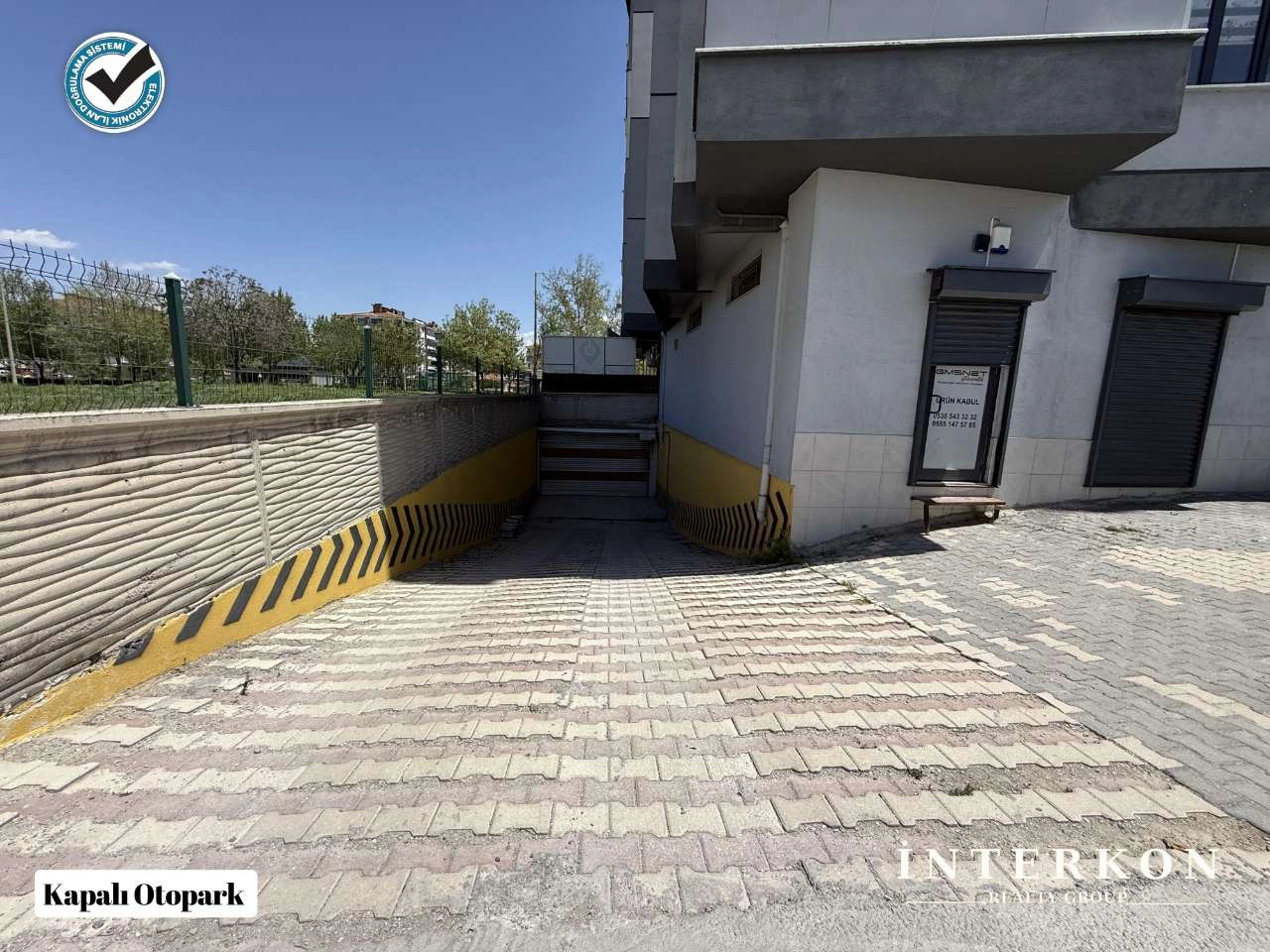 FETİH CADDESİ ÜZERİ ANA CADDE CEPHELİ MERKEZİ KONUMDA 2+1 ARA KAT SATILIK DAİRE!