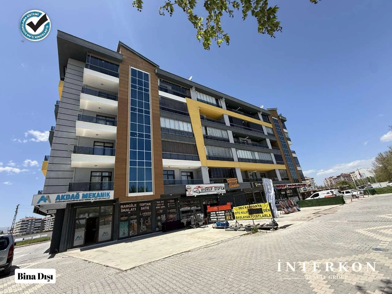 FETİH CADDESİ ÜZERİ ANA CADDE CEPHELİ MERKEZİ KONUMDA 2+1 ARA KAT SATILIK DAİRE!