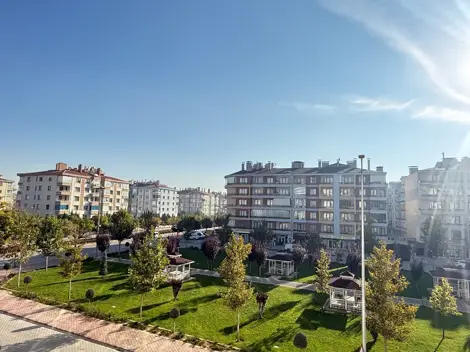 Konya Karatay Esbey Yenitepe Plaza Konutları’nda 2+1 Kiralık Daire! - صورة 5